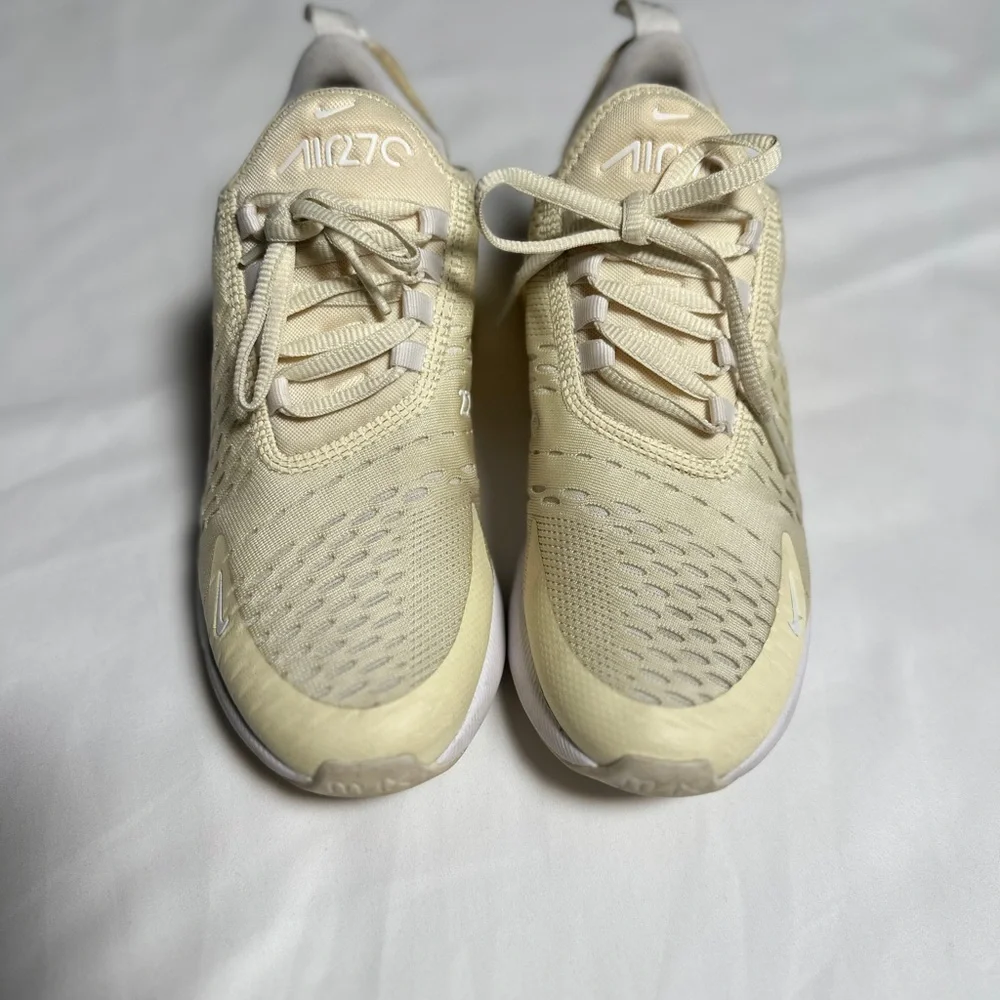 Nike Air Max 270 Yellow Cream Sneakers - Picture 2 of 5
